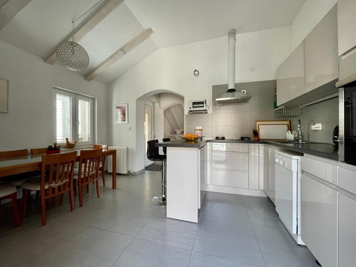 Holiday Residence Zvono Млини Экстерьер фото